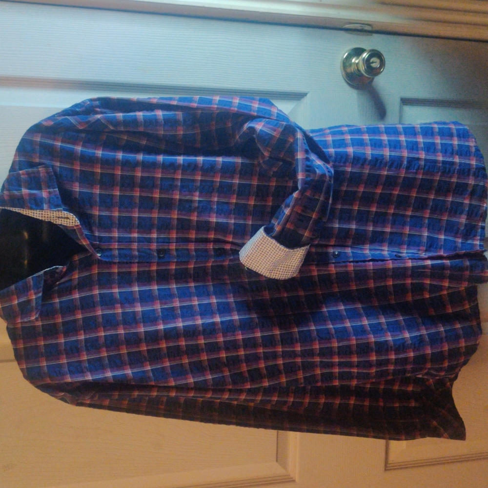 Duke's Bark Shirt Size XL
